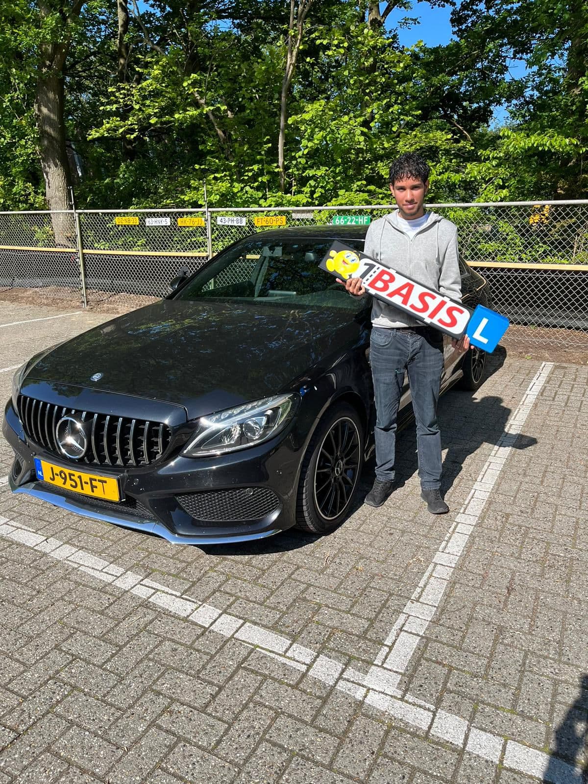 Rijschool 1Basis Lesauto